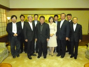 2013.1019　木寺駐中国大使を表敬訪問